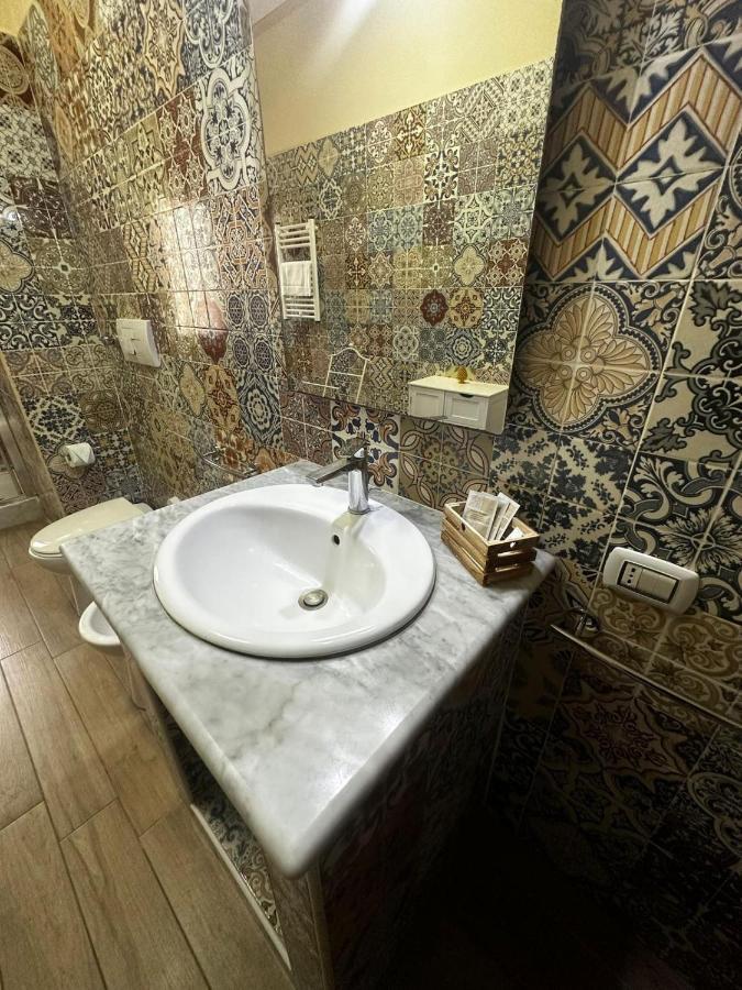 Iris Room Palermo Exteriör bild
